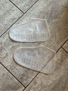 Clear Silicone Shoe Covers - Reusable Waterproof Slip-Ons